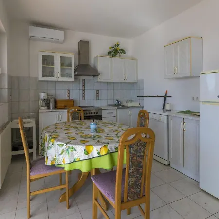 Apartment Sanela *